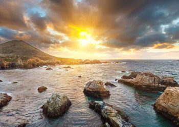 40 фото с самых опасных пляжей мира