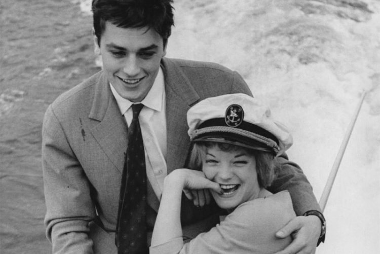 Alain Delon and Romy Schneider retro foto zvozd s ulybkoy