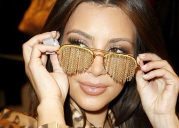 samyye privlekatel'nyye foto pikantnyy stil' Kim Kardash'yan