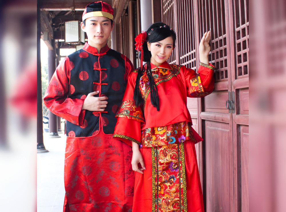 National Attire in Different Countries Worldwide: 30 Photos