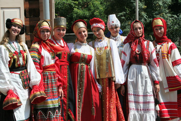 National Attire in Different Countries Worldwide: 30 Photos - Lite-Story